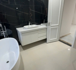 Vệ sinh cho căn nhà phố chị khách cũ tại Quận 2 